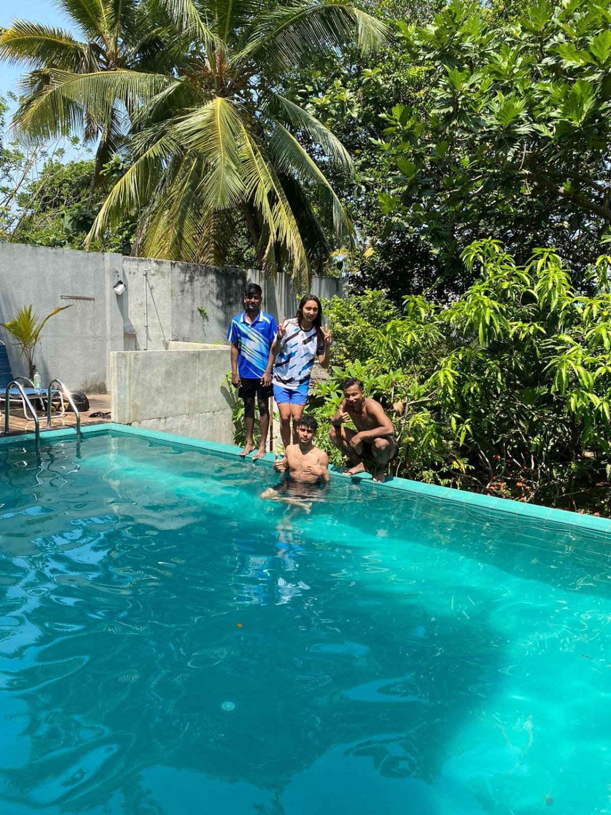 Thalangama Lakeview Lodge باتارامولا المظهر الخارجي الصورة
