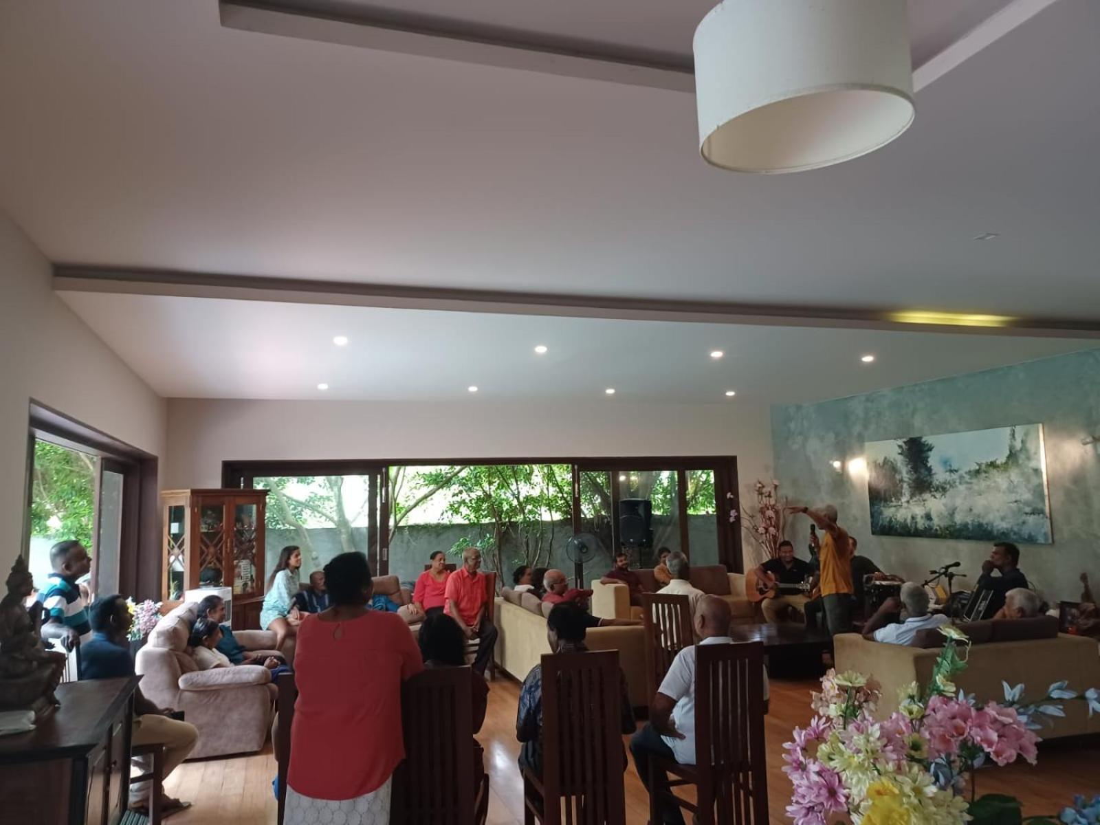 Thalangama Lakeview Lodge باتارامولا المظهر الخارجي الصورة